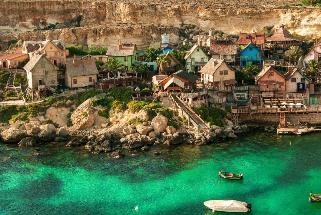 Photo by Magdalena Smolnicka via Unsplash