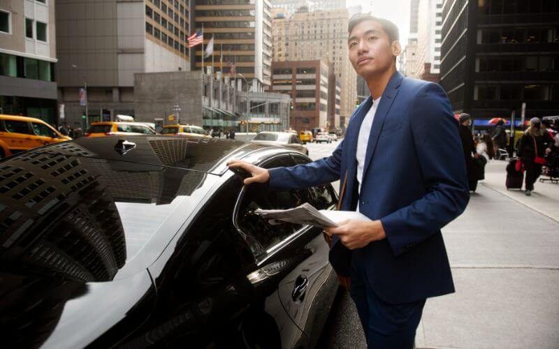 How to get from Haneda Airport to Tokyo station? image