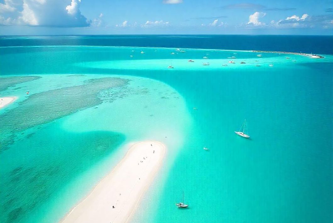 Beaches in the Bahamas to Visit in June