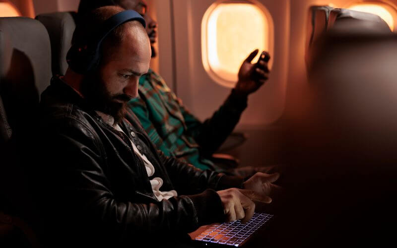 Business Class vs First Class International Flight image