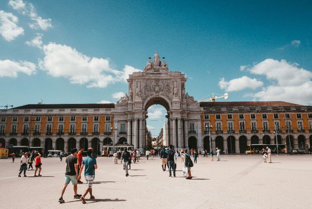 Photo by Claudio Schwarz on Unsplash