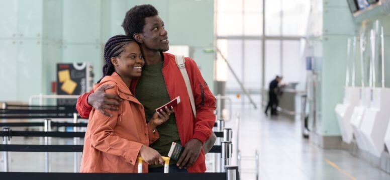 7 Tips for You to Safely Check-In Bags at the Airport image