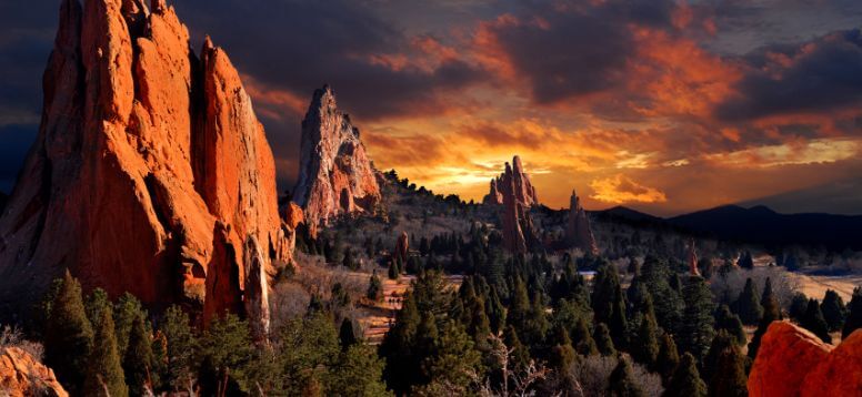 How to get from Denver Airport to Colorado Springs? image