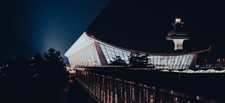 How to Get from Dulles Airport to Washington DC? image