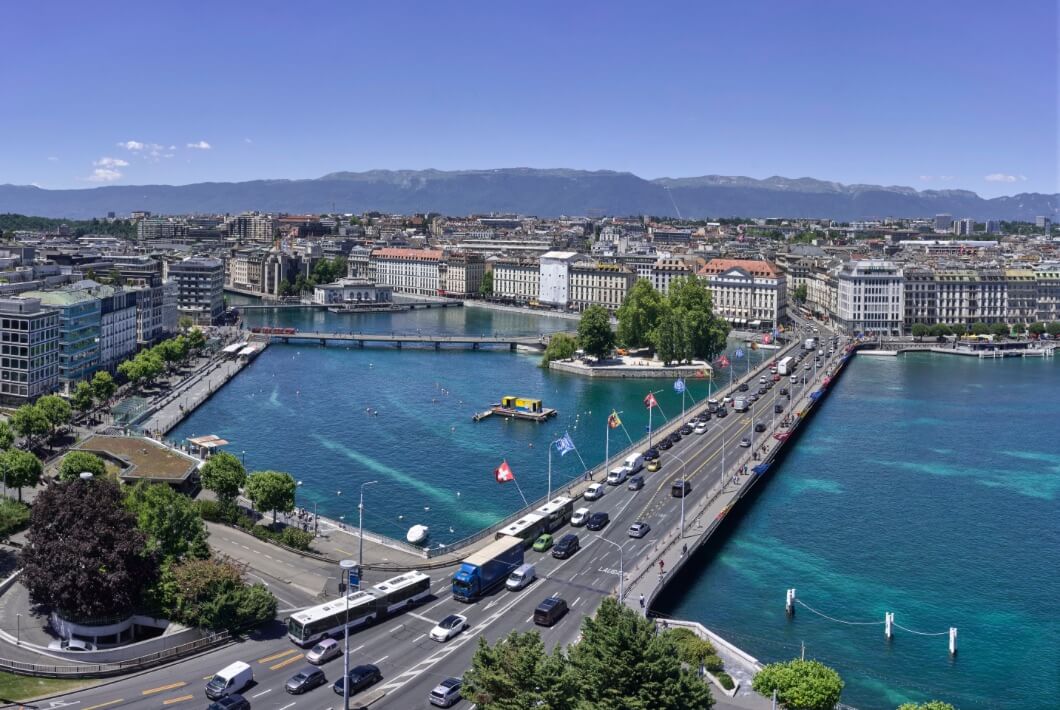 Coach Transfers from Geneva Airport image