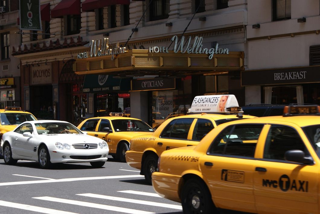 Getting to Manhattan by Taxi from JFK Airport
