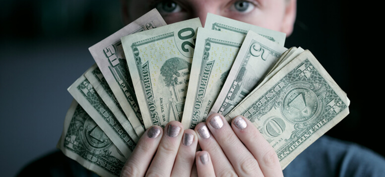 Common Tourist Scams image