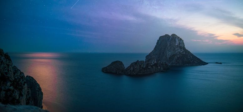 Photo by DaYsO on Unsplash