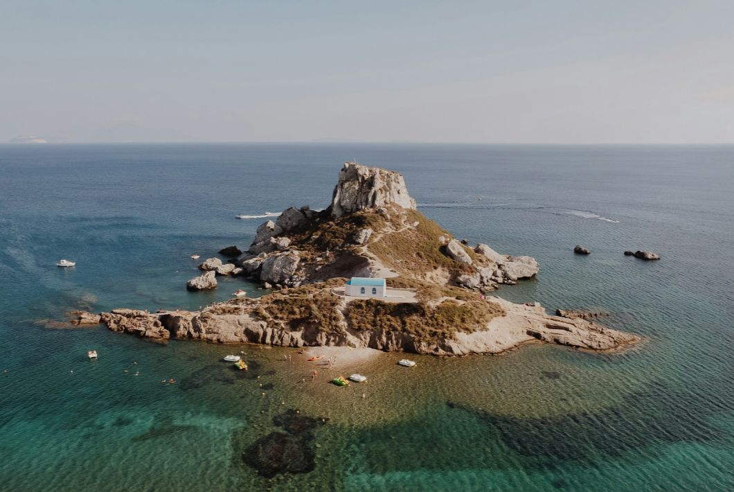 Photo by Benjamin Voros on Unsplash