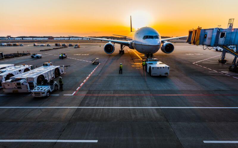 Why Should I Book Airport Meet & Greet Services? image