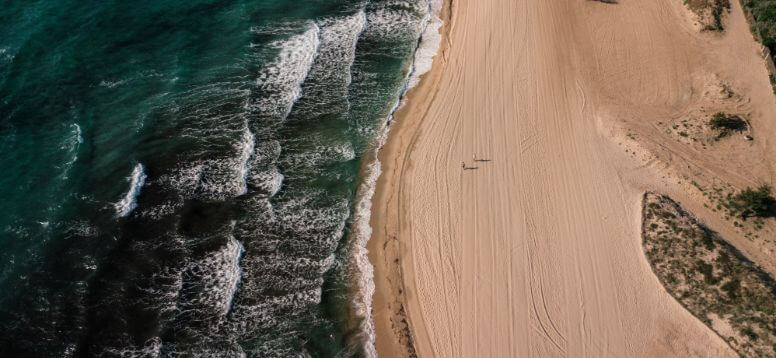 Best Saint Tropez Beaches For Summer Lovers image