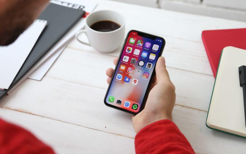 How do I get a prepaid sim card in the Netherlands? image