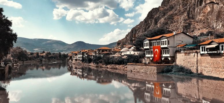 Photo by Emre on Unsplash