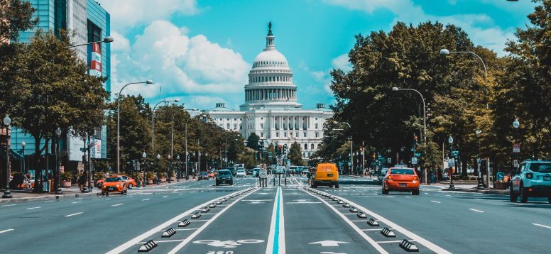 How to Get from Dulles Airport to Washington DC? image